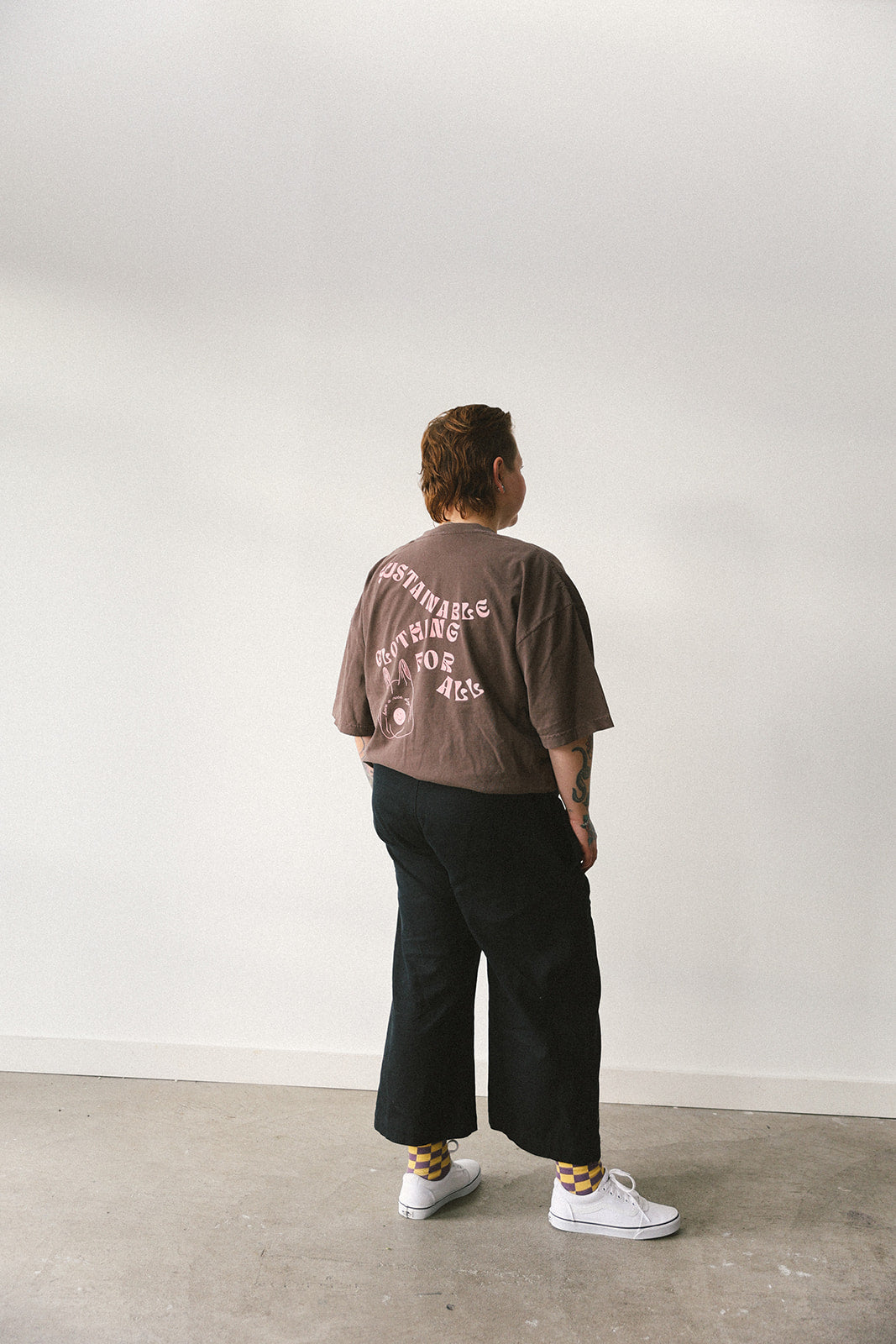 Upcycle brand t-shirt (pink logo)
