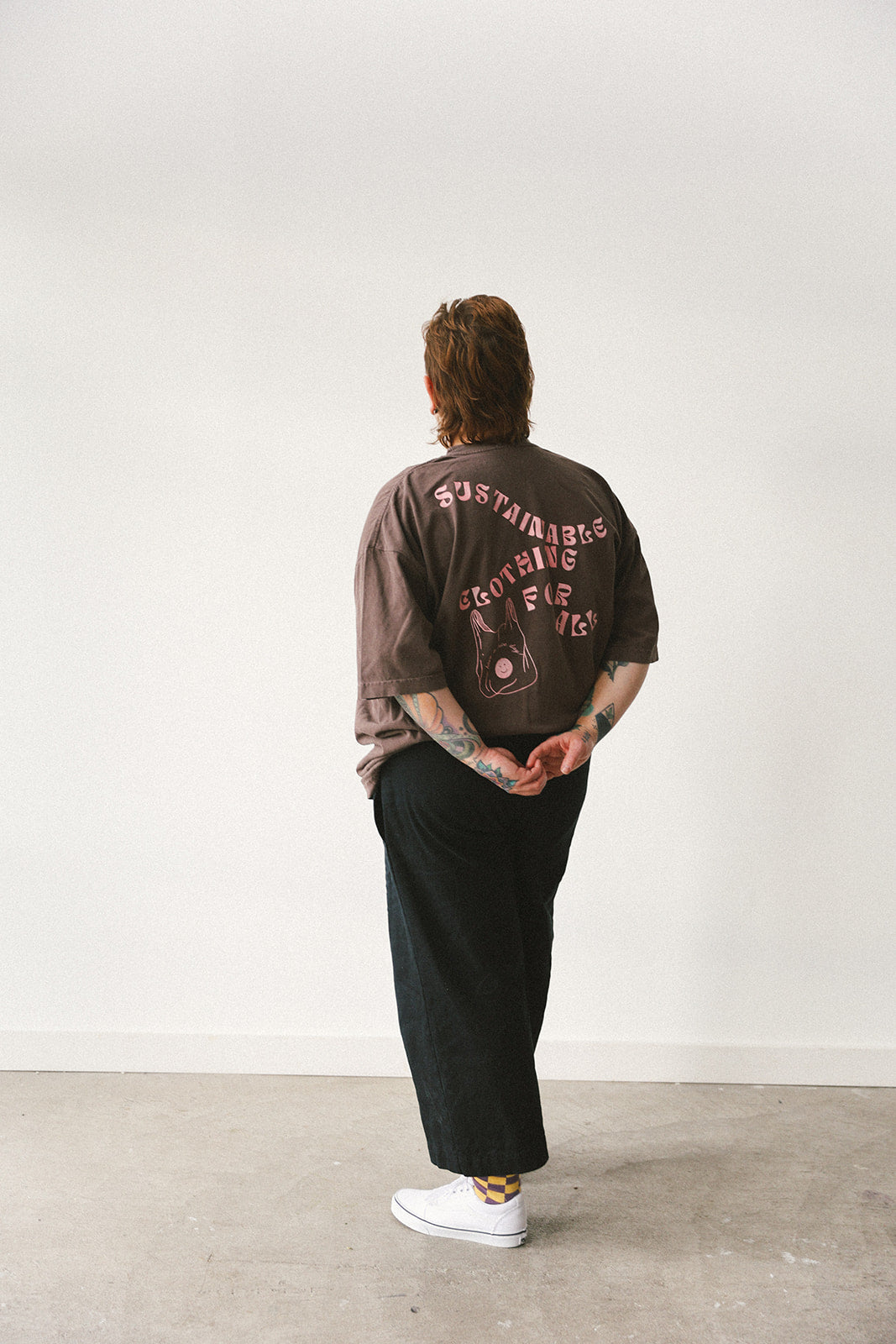 Upcycle brand t-shirt (pink logo)