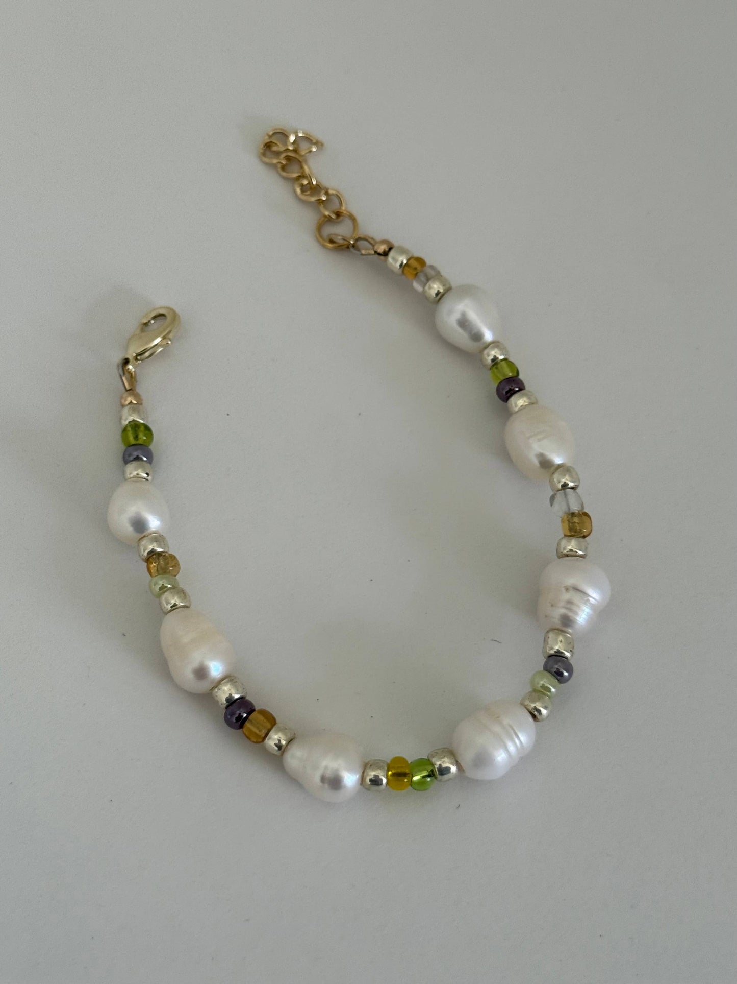 The Mauve Bracelet