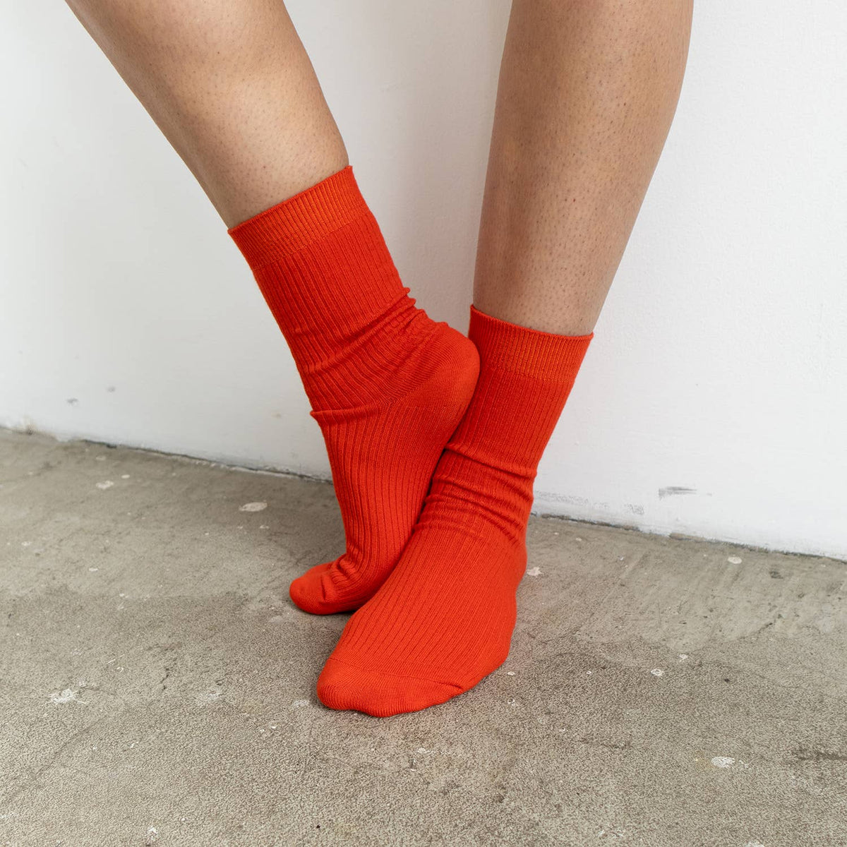 Everyday Cotton Crew Socks in Tomato