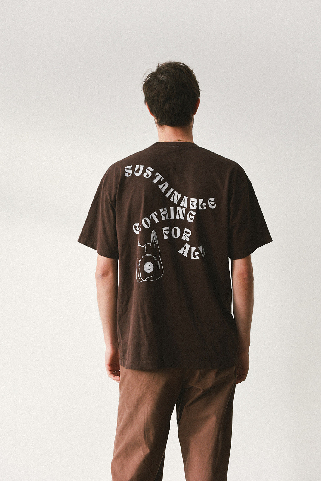 Upcycle brand t-shirt (brown)